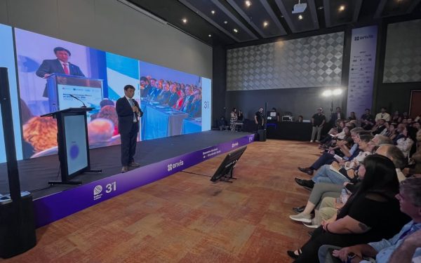 Alcaldesa de Sierra Gorda participó de séptima versión de ENVIS 2026