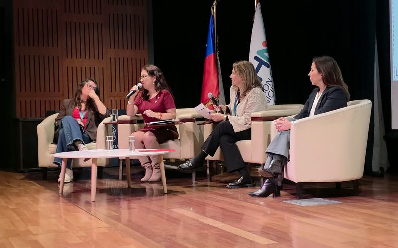 ALCALDESA ADRIANA RIVERA LLEVA LA VOZ DE SIERRA GORDA A DEBATE SOBRE VIOLENCIA DIGITAL CONTRA MUJERES EN POLÍTICA
